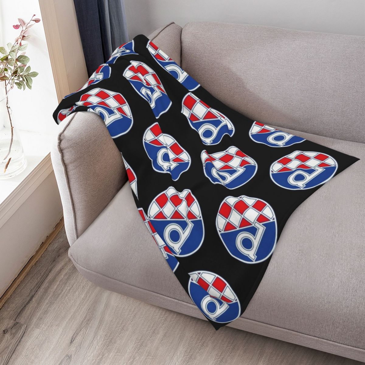 Dinamo Zagreb Throw Blanket So - đánh giá và giá 3D Printing Zagreb